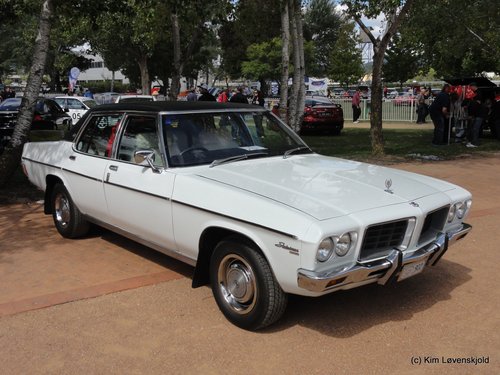 Holden Statesman