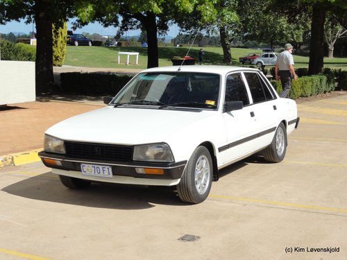 Peugeot 505