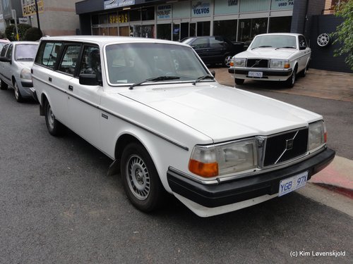 1985' Volvo 240 GL