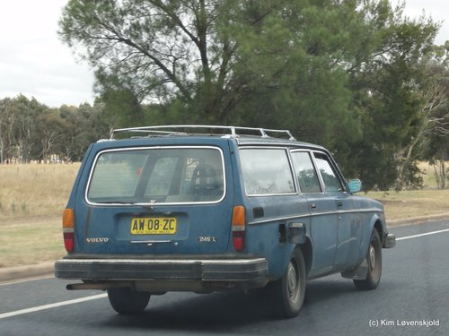 1977' Volvo 245L
