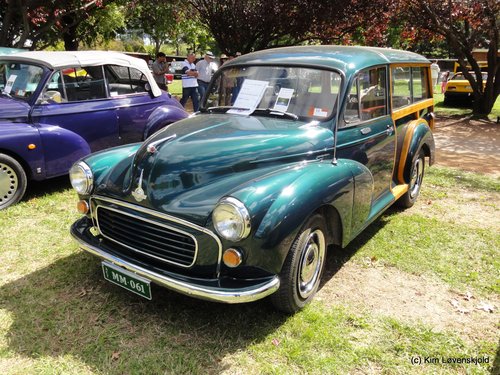 1961' Morris Minor Traveller