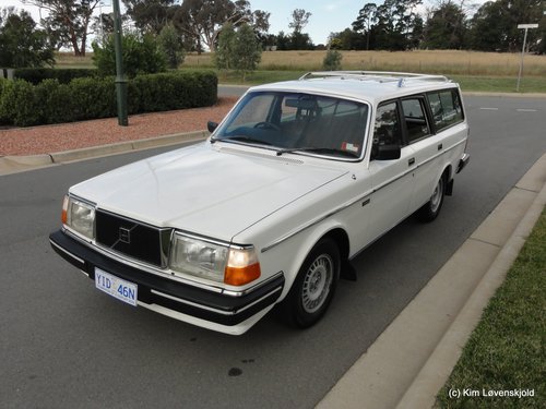 1985' Volvo 240 GL