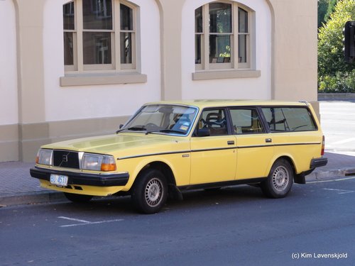 1984' Volvo 240 GL