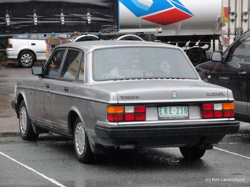 Volvo 240 GL