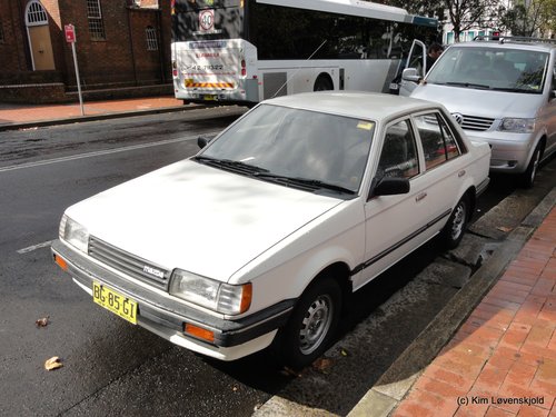 Mazda 323