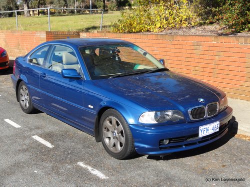 2002' BMW 325Ci