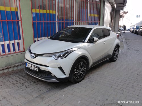 Toyota C-HR Hybrid