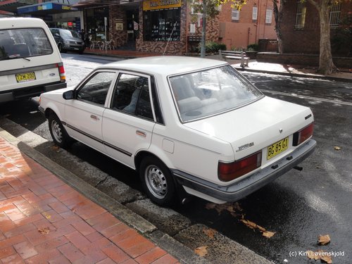 Mazda 323