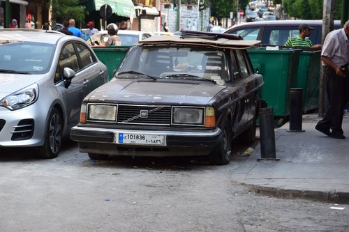 Volvo 244