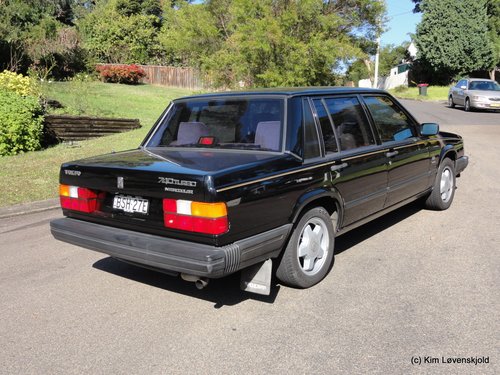 1987' Volvo 740 TIC