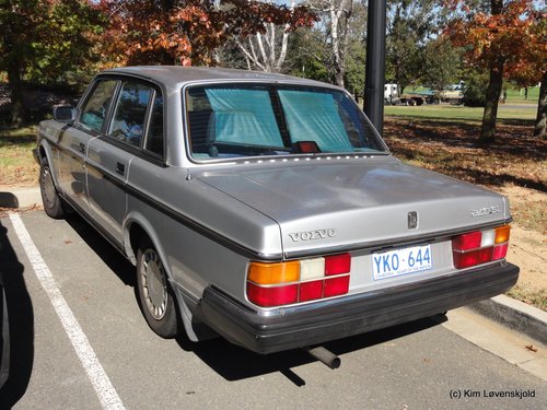 Volvo 240 GL