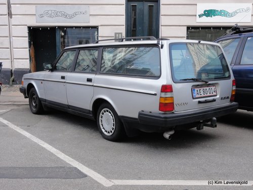 1993' Volvo 240 GL