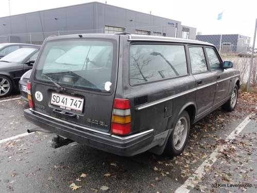 1992' Volvo 240 GL (MY93)
