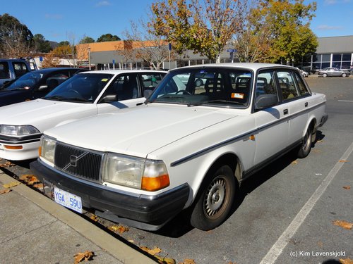 1989' Volvo 240 GL