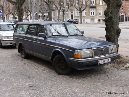 1990' Volvo 240 GL