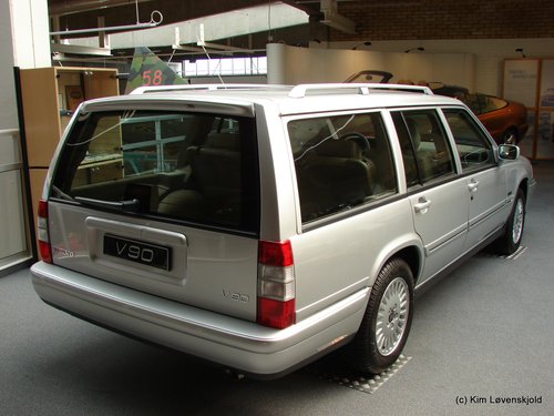 Volvo V90