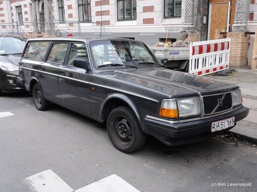 1992' Volvo 240 2,3