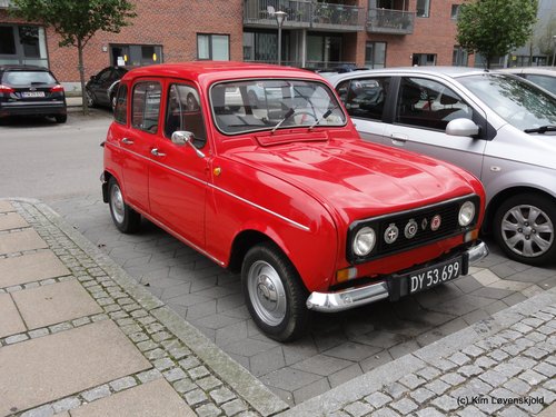 1975' Renault 4