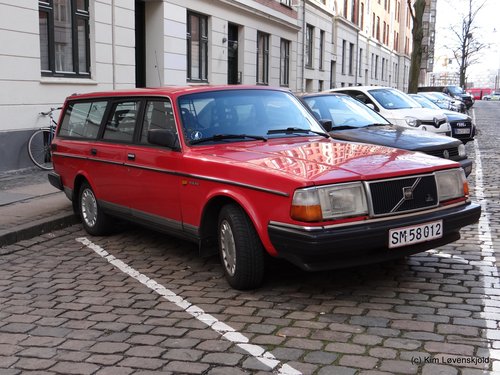 1989' Volvo 240 GL
