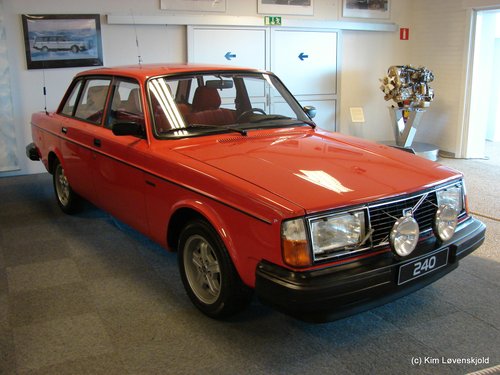 Volvo 244