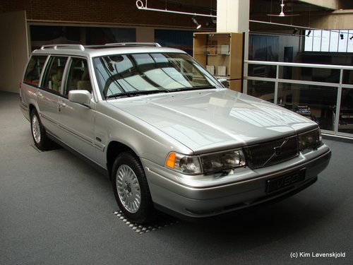 Volvo V90
