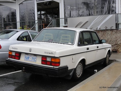 1991' Volvo 240 GL