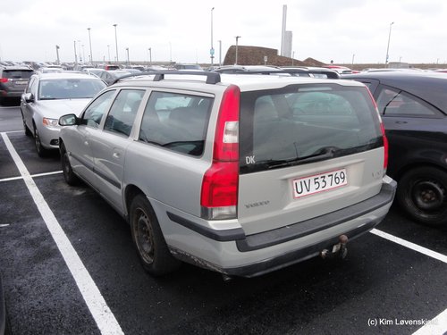 2002' Volvo V70 2,4