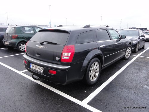 2005' Chrysler 300C Touring 2,7 V6