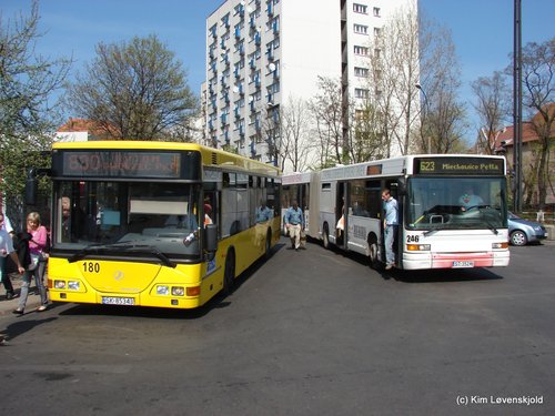 Jelcz Vecto & Volvo B10LA Heuliez GX417