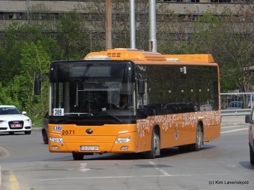 2016' Yutong ZK6126HGA