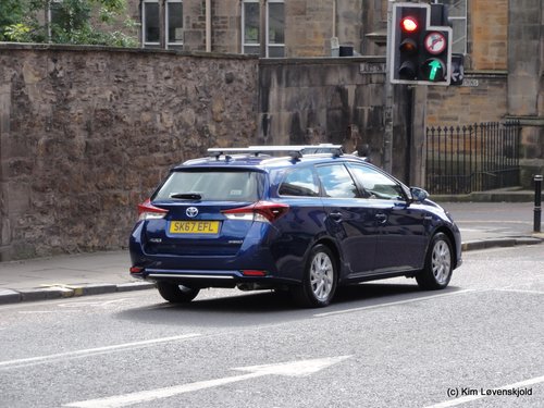 Toyota Auris Hybrid