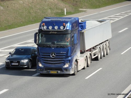 2016' Mercedes-Benz Actros 2651