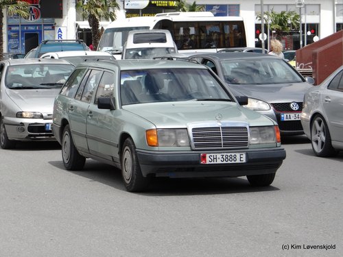 Mercedes S124