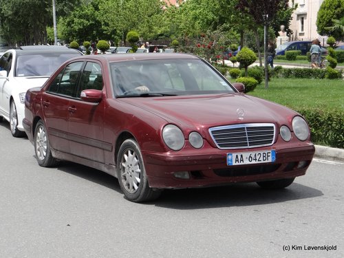 Mercedes W210