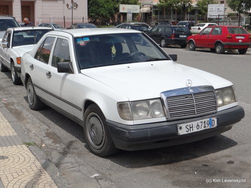 Mercedes W124