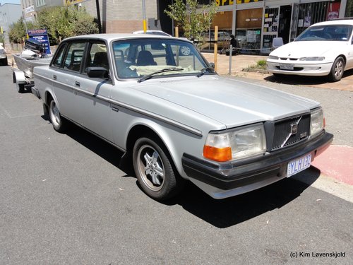 Volvo 240 GL