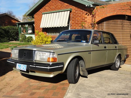 Volvo 240 GL