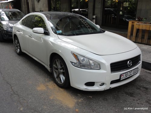 Nissan Skyline Sedan