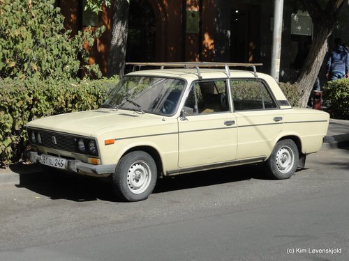 Lada 2106