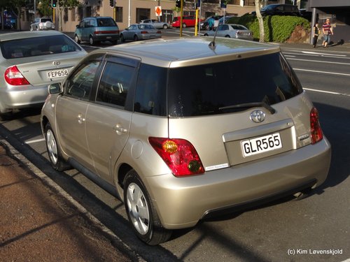 2004' Toyota Ist