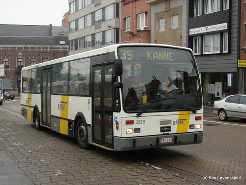 1998' Van Hool A600