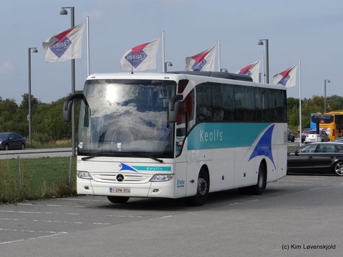 Mercedes Tourismo