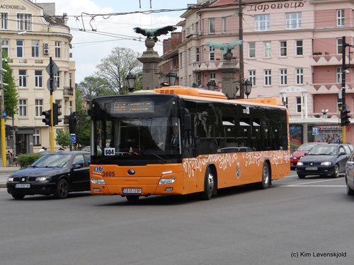 2016' Yutong ZK6126HGA