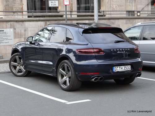 Porsche Macan S