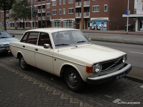 1974' Volvo 144 DL