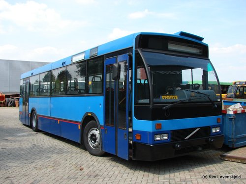 Volvo B10M-58 Den Oudsten B88