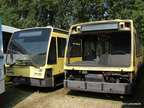 Van Hool A500