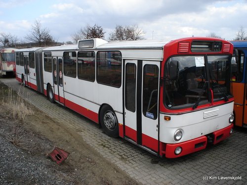 Mercedes O305G