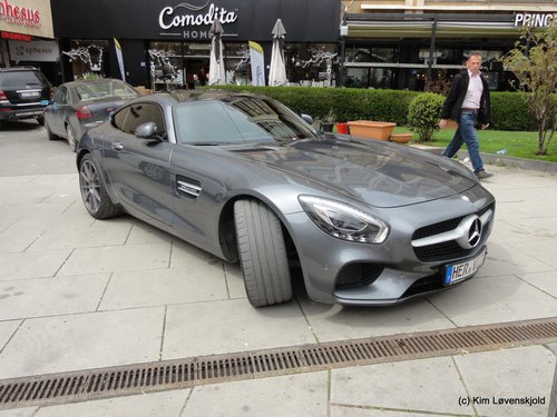 Mercedes..