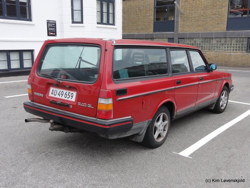 1988' Volvo 240 GL Aut.